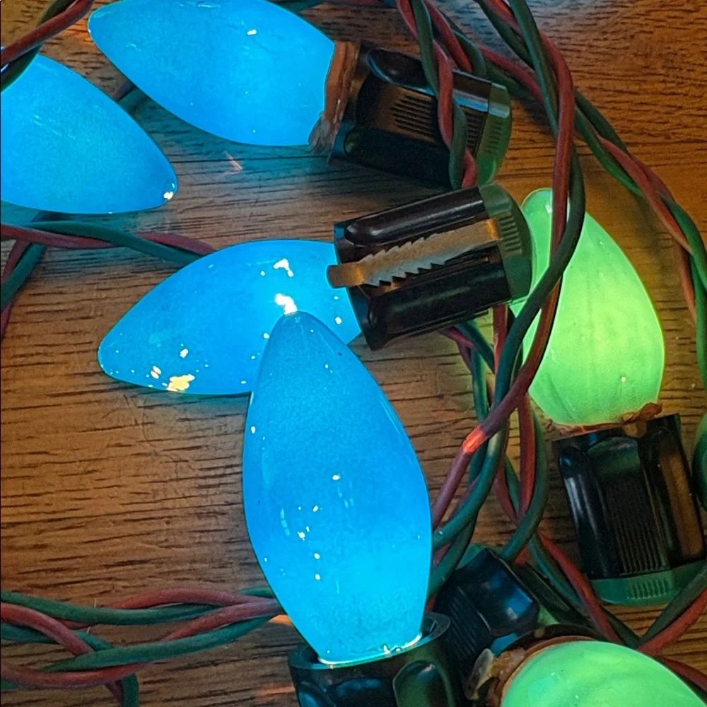 Vintage 50s-60s Christmas Blue & Green 25 Light Strand Size C9